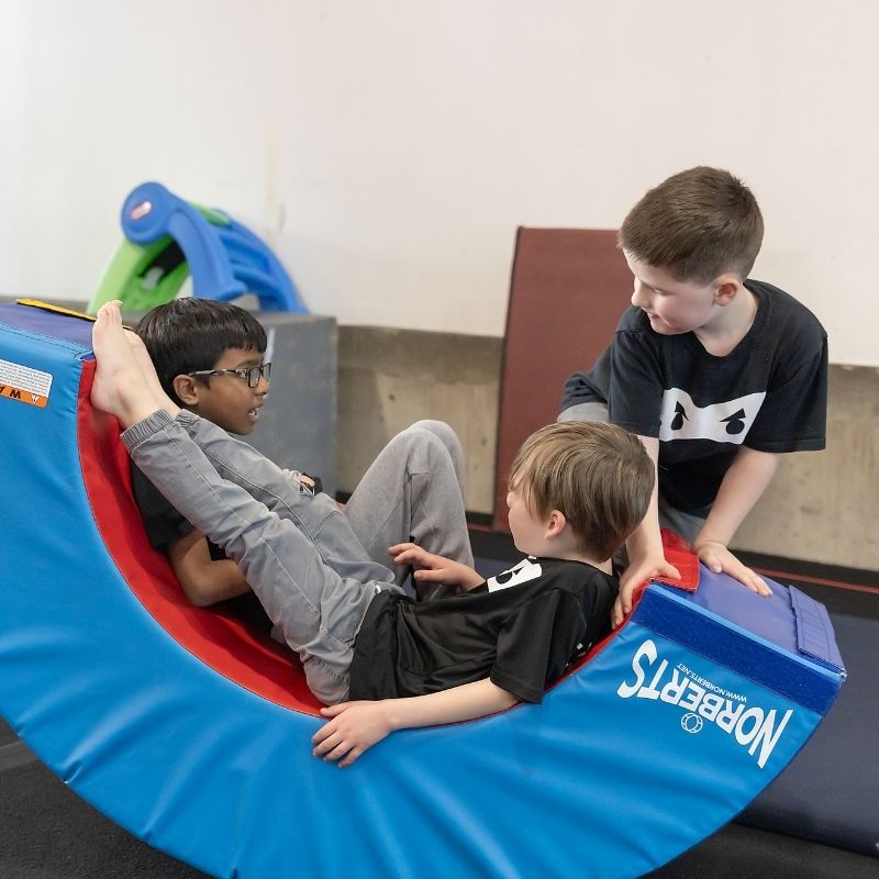 Movement Matters kids having fun in lil ninja class